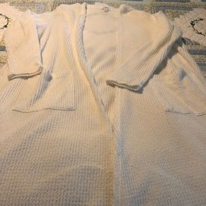 MAJOR🦄ALERT!!  LuLaRoe L Solid White Sarah